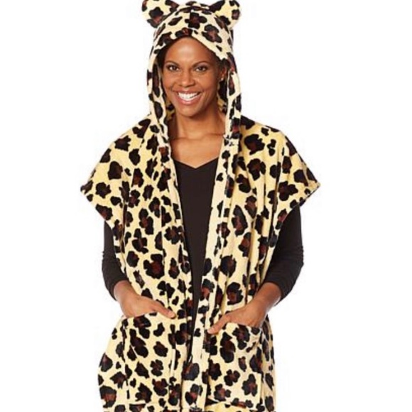 Wearable Leopard Hooded Wrap Blanket Open Shawl w/ Pockets Soft & Cozy OS New - Picture 4 of 14